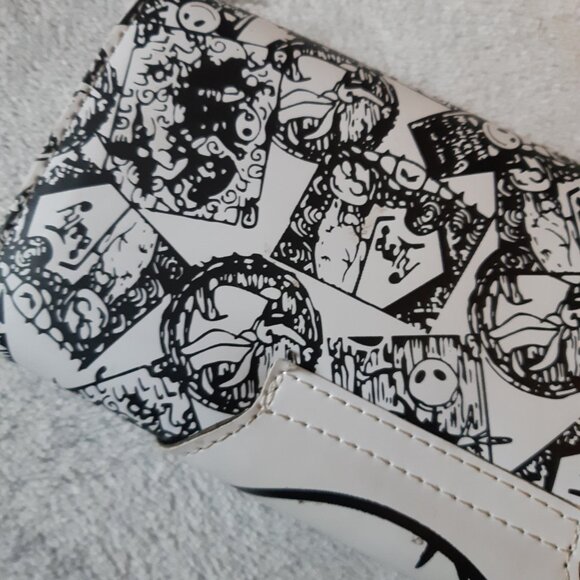 Nightmare Before Christmas Wallet - New - Picture 3 of 12